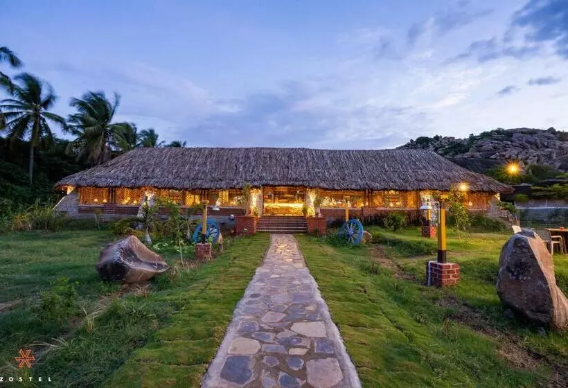 Retkeilymaja Zostel Hampi