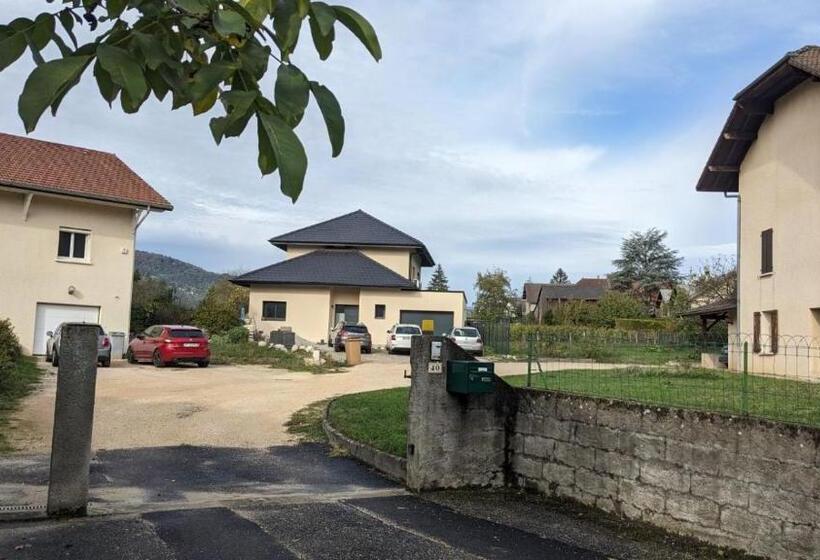 تختخواب و صبحانه Chambre Au Coeur Des Vignes