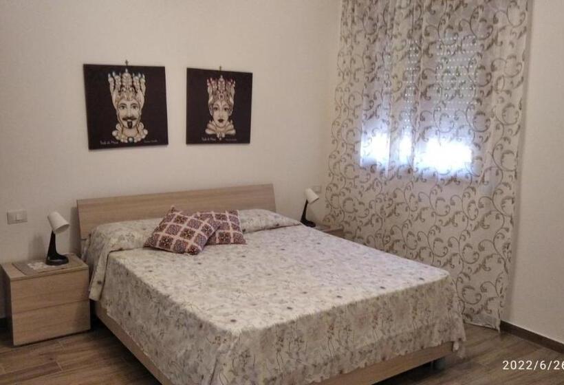 ベッドアンドブレックファースト Ciuri Ciuri