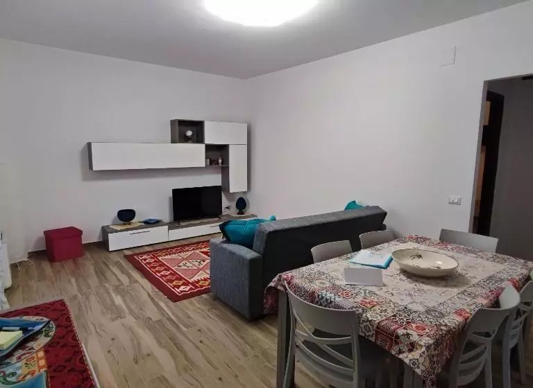 تختخواب و صبحانه Ciuri Ciuri