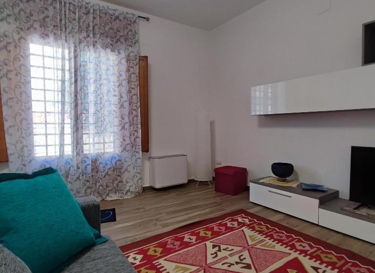 ベッドアンドブレックファースト Ciuri Ciuri