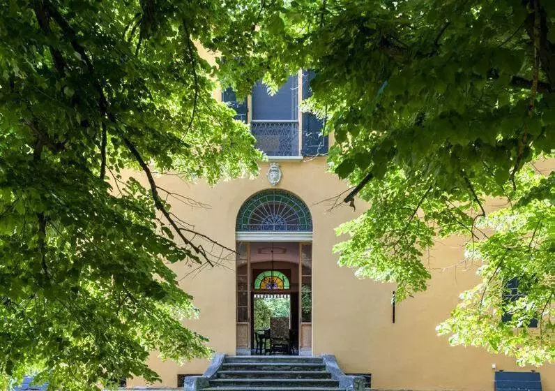 ベッドアンドブレックファースト Palazzo Bonfiglioli