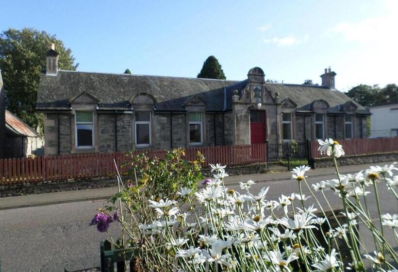 مبيت وإفطار The Old School, Kingussie