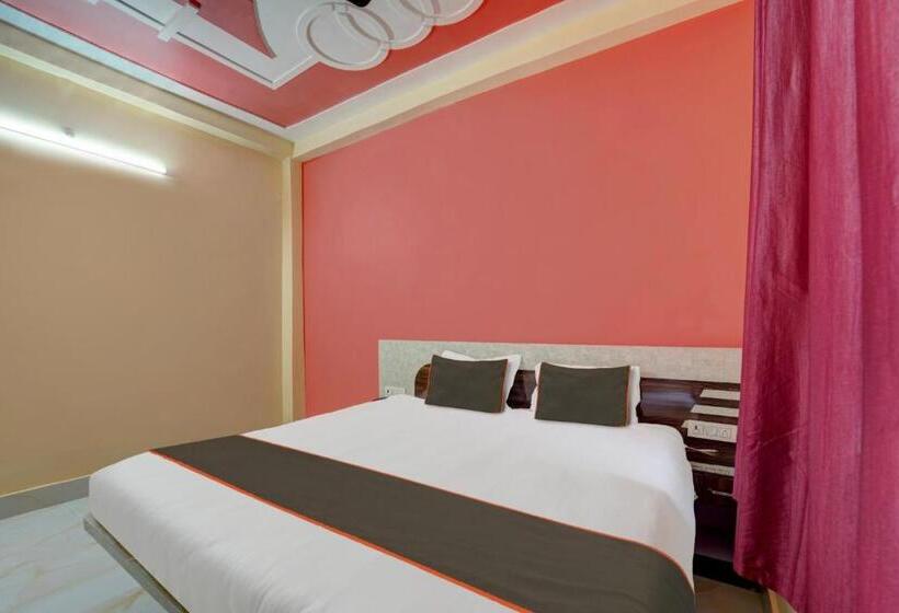 Super Collection O Siddhi Vinayak Hotel & Banquets