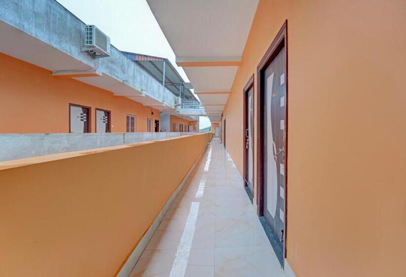 Super Collection O Siddhi Vinayak Hotel & Banquets