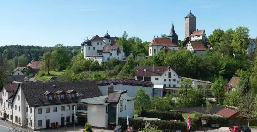Hotelli Brauereigasthof Rothenbach