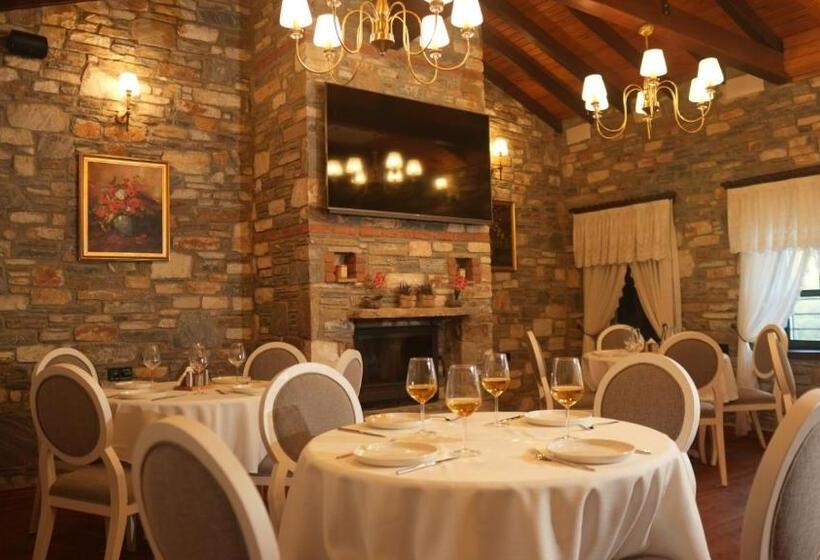 Отель Domatia Stone