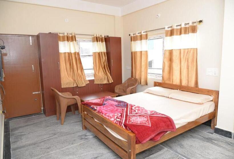 בית מלון כפרי Mylaar Comforts