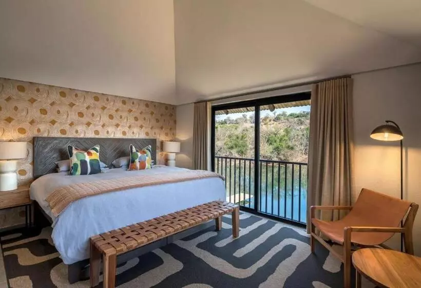 ホテル Riverhorse Lodge