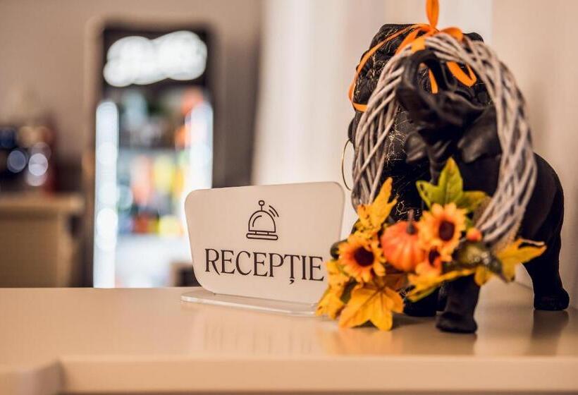 هتل Villa Galleria