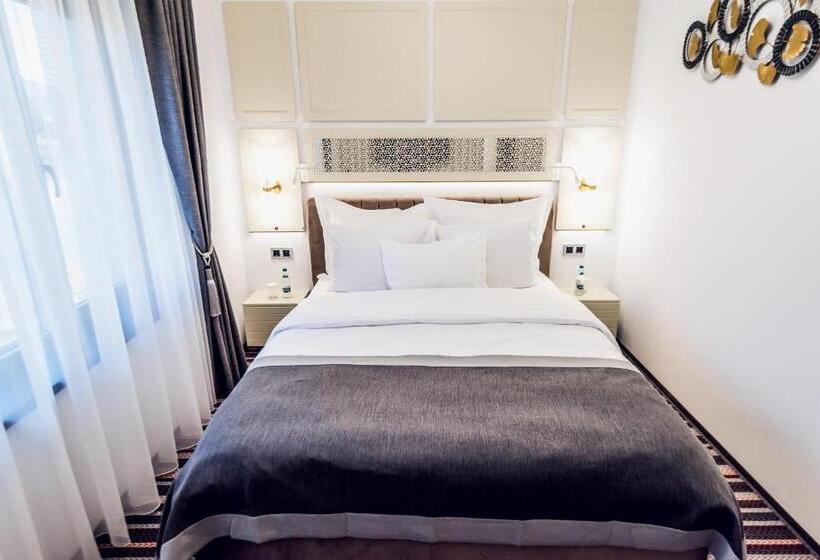 هتل Villa Galleria