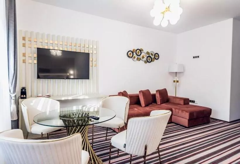 Hotelli Villa Galleria