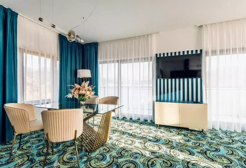 Hotelli Villa Galleria