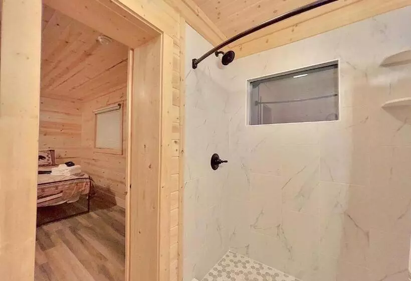 Motelli Retreat On The Lake