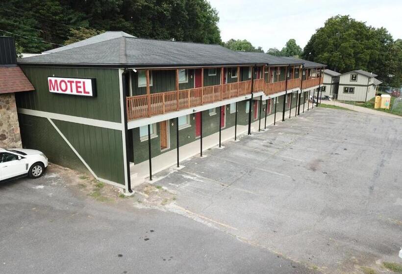 汽车旅馆 Retreat On The Lake