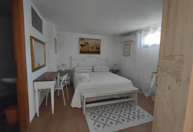 بنسيون Camera Sole