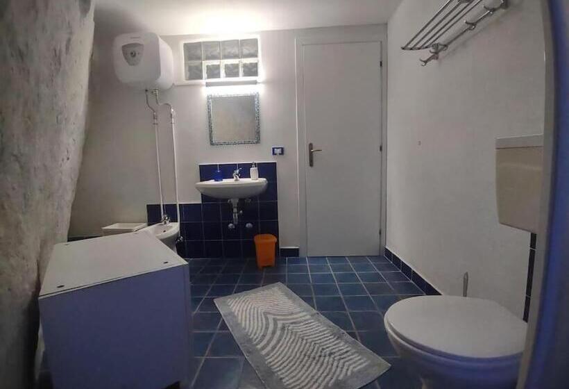 بنسيون Camera Sole