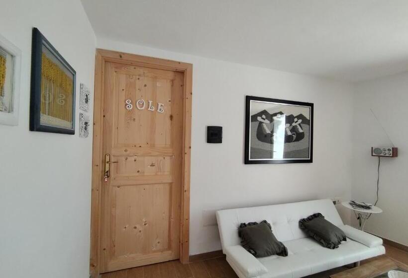 بنسيون Camera Sole