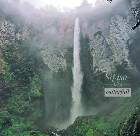 Majatalo Ron S Guest House Berastagi Backpacker Rooms