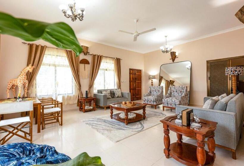 ペンション Shivo Guest House