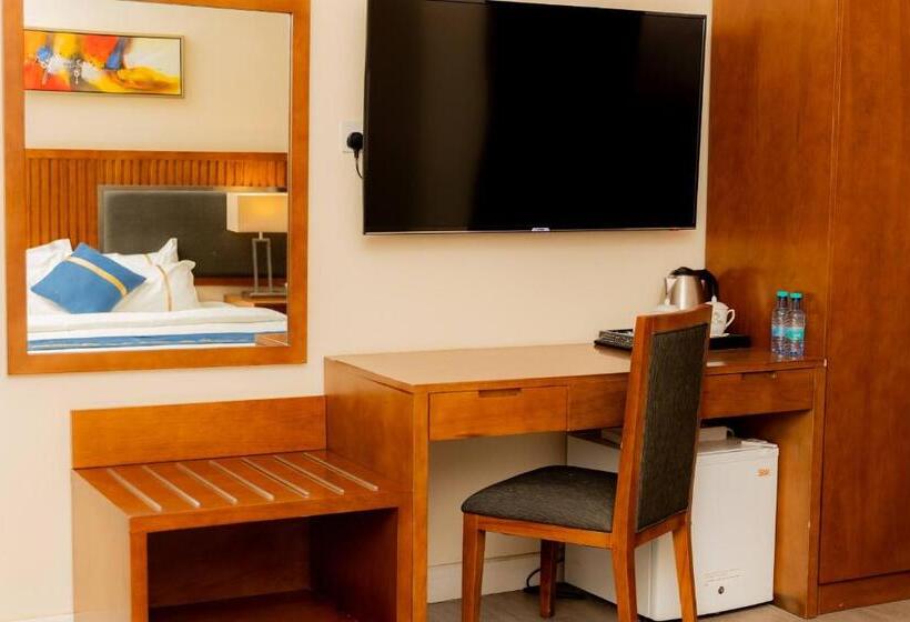 أيام للشقق المخدومة