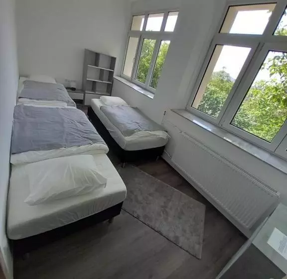 Retkeilymaja Márianosztrai Zarándokszálláshely