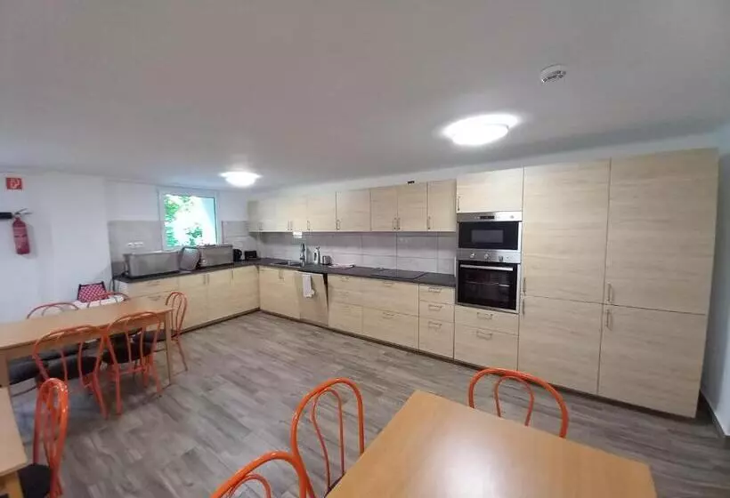 Retkeilymaja Márianosztrai Zarándokszálláshely