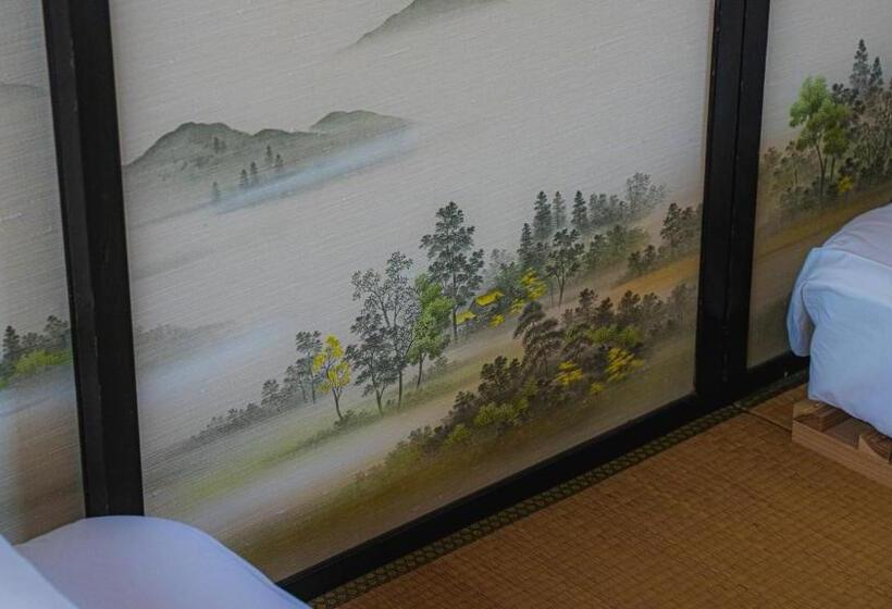 הוסטל ゲストハウス麓〼 Rokumasu