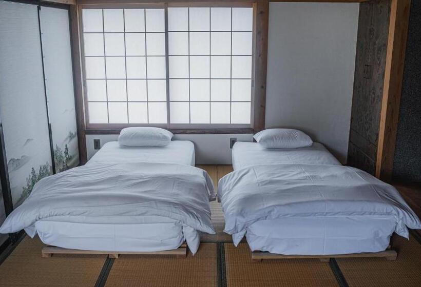 הוסטל ゲストハウス麓〼 Rokumasu