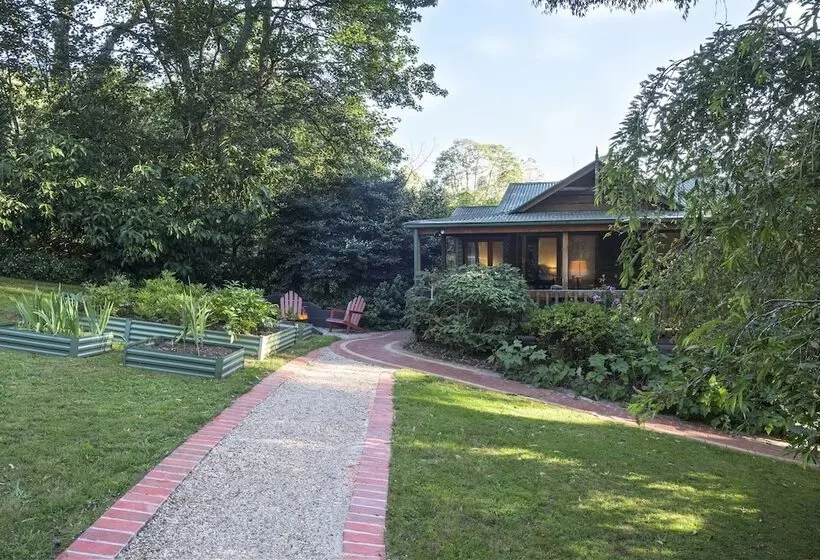 Aamiaismajoitus (B&B) Botanica Retreat   Village Spa & Stay