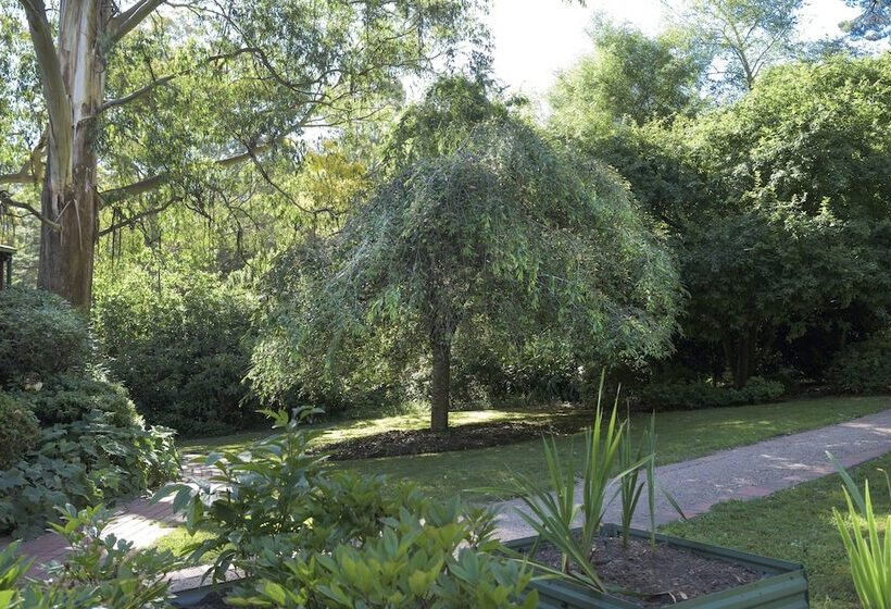 민박 Botanica Retreat   Village Spa & Stay