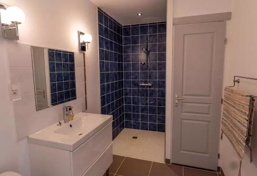 ベッドアンドブレックファースト Chez Phil