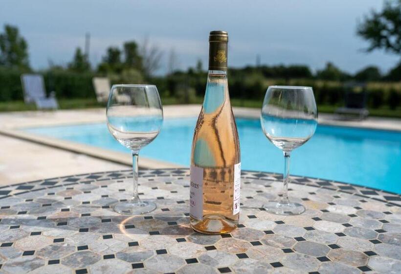 ベッドアンドブレックファースト Chez Phil