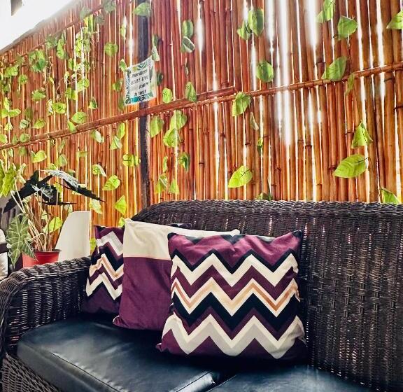 تختخواب و صبحانه Close To The Airport, City Center, Accessible Amancio S New Extension