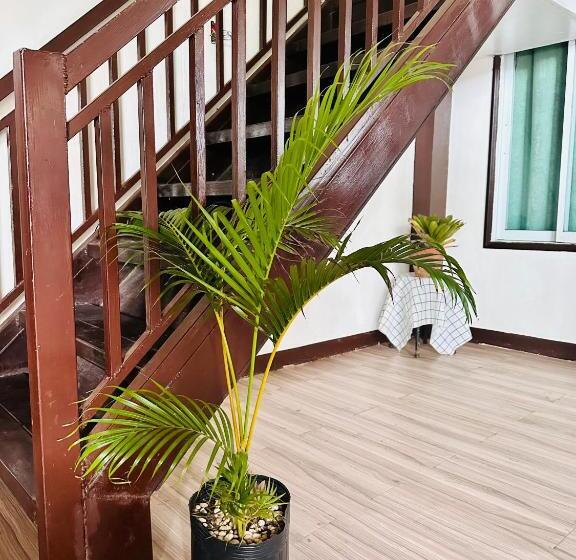 تختخواب و صبحانه Close To The Airport, City Center, Accessible Amancio S New Extension