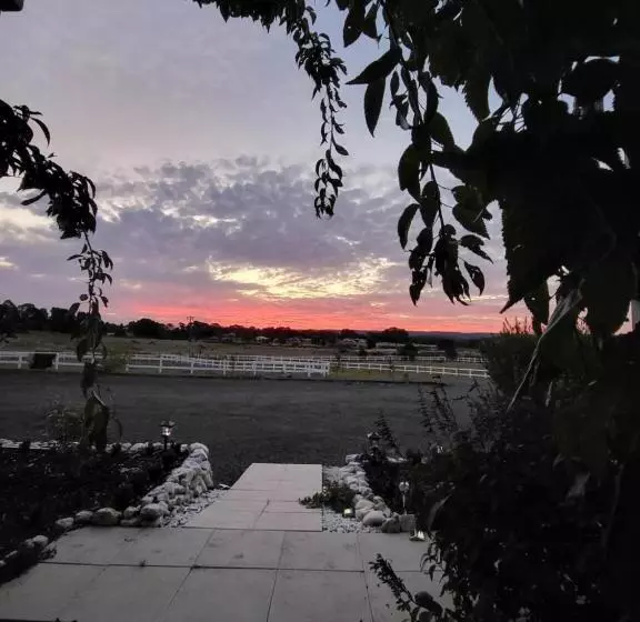 Aamiaismajoitus (B&B) Country Luxury