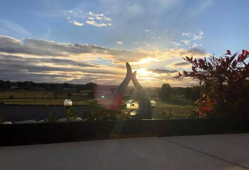 Aamiaismajoitus (B&B) Country Luxury