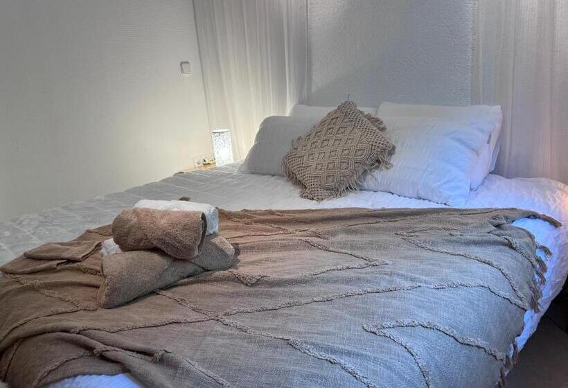 هتل Boutique Casa Lapicida