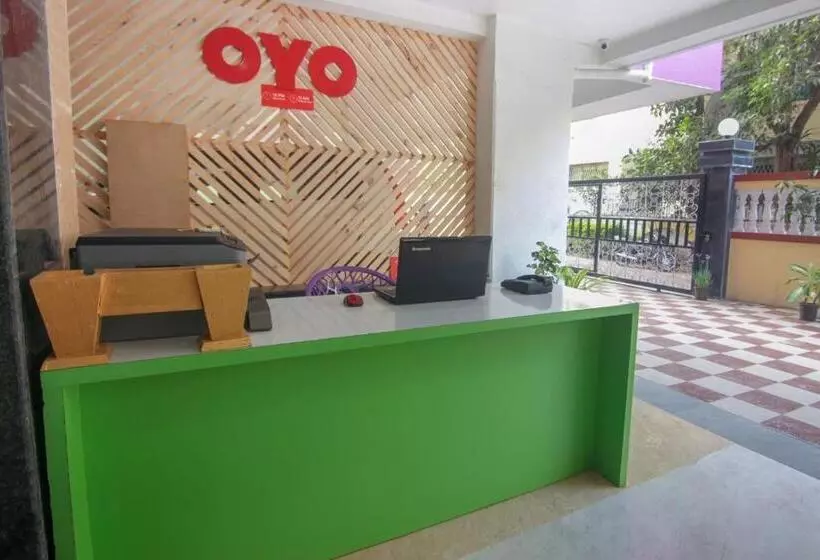 Collection O Hotel Felicita Airport Inn