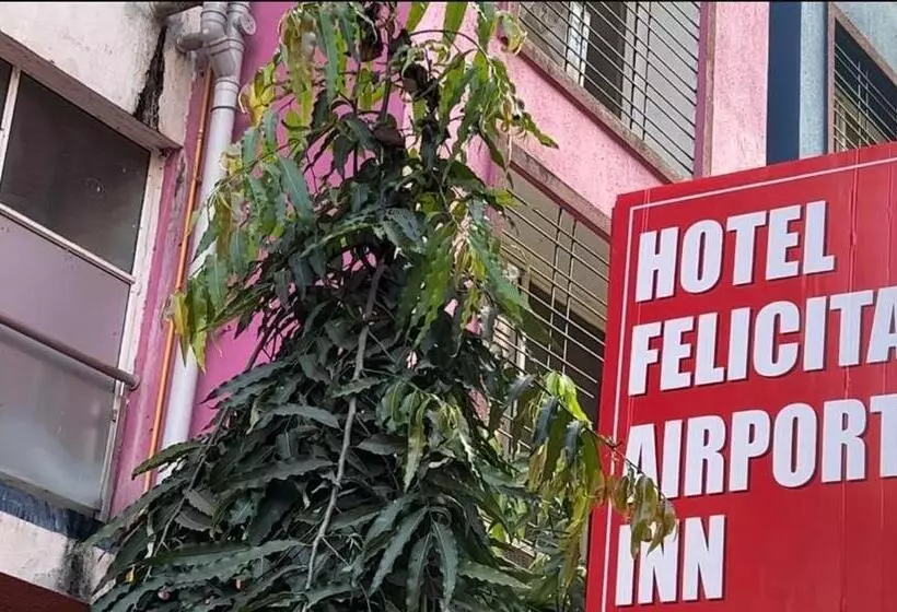 Collection O Hotel Felicita Airport Inn