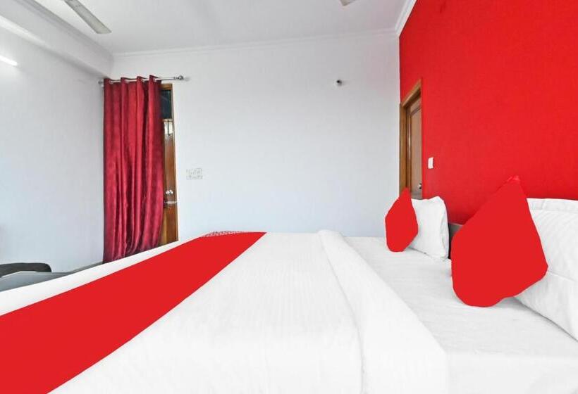 Flagship Hotel Crush On