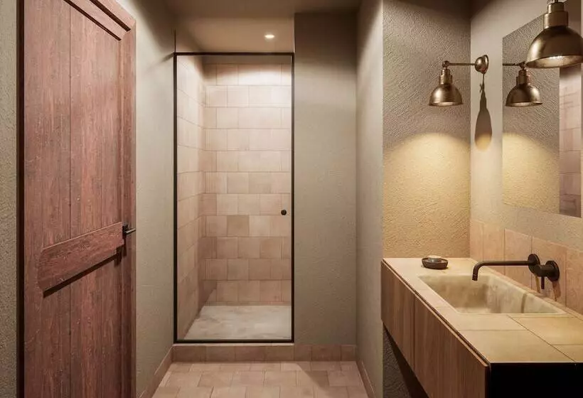 Hillview Hotel Grandvoir