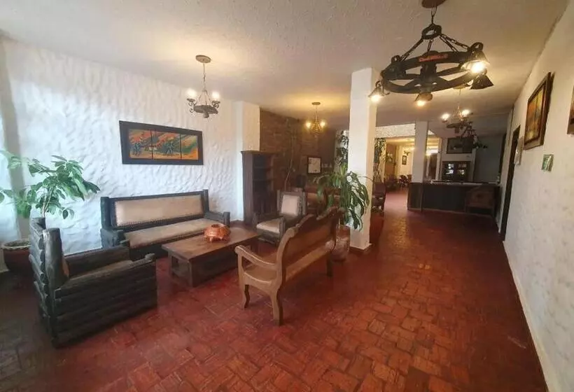 ホテル Compostella