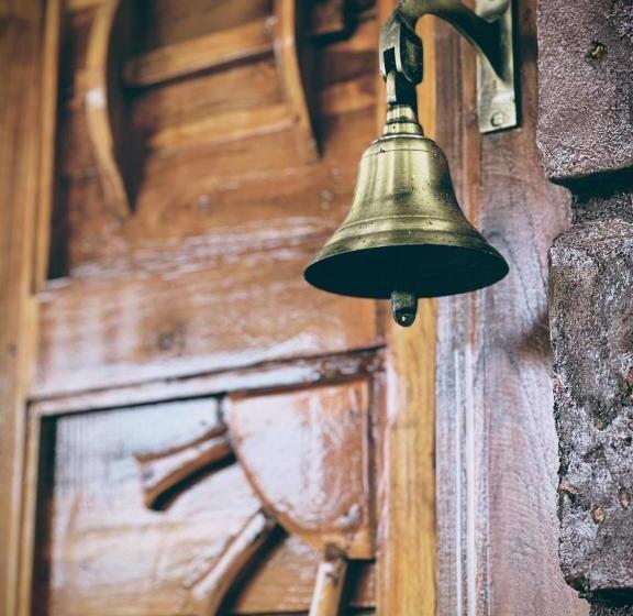 Отель Mars Jungle Adventure Stud Farm With Private Jacuzzi