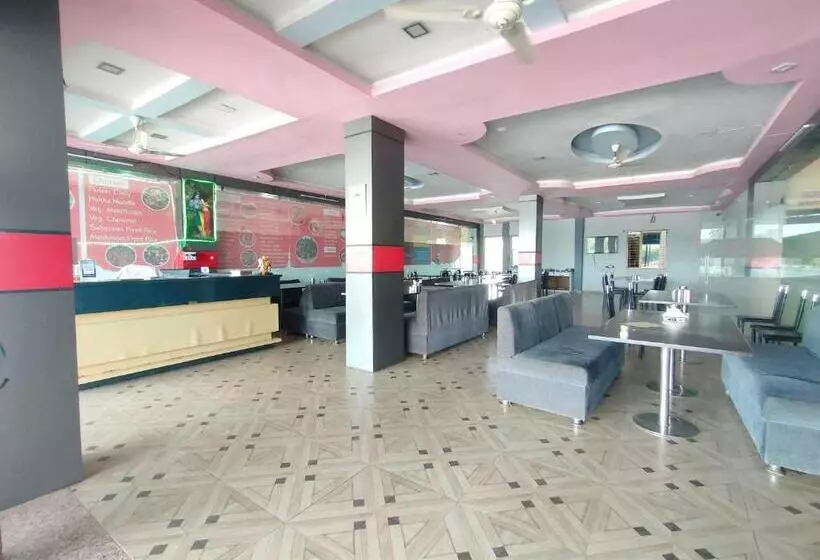 ホテル Oyo 81016 Honey Palace Restaurant Guest House