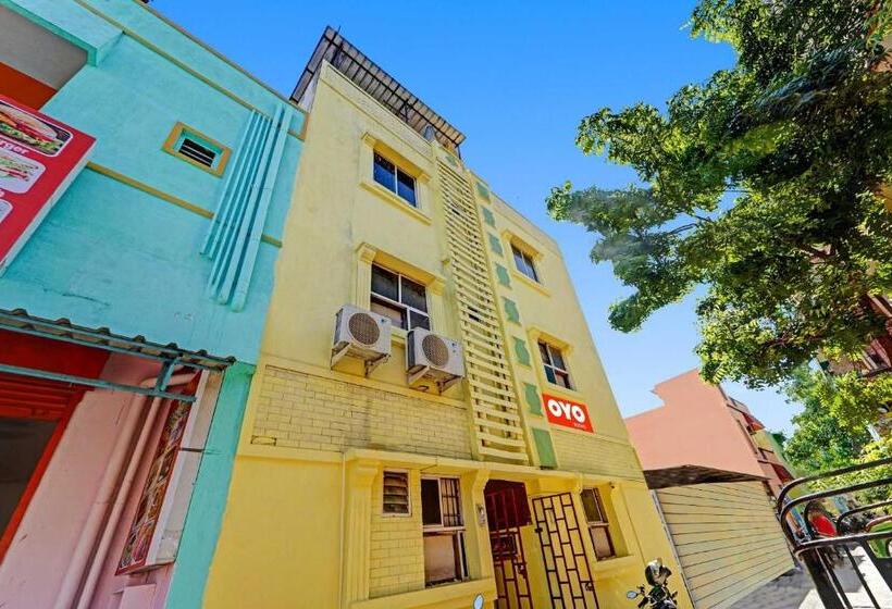 فندق Oyo 81287 Empire Inn