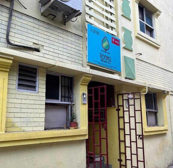 فندق Oyo 81287 Empire Inn