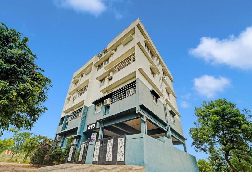 ホテル Oyo Flagship Jr Residency