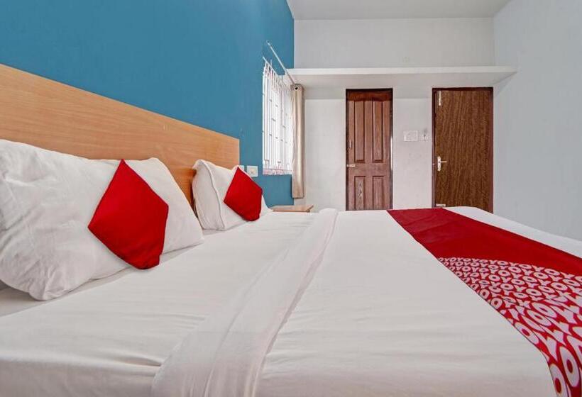 ホテル Oyo Flagship Jr Residency