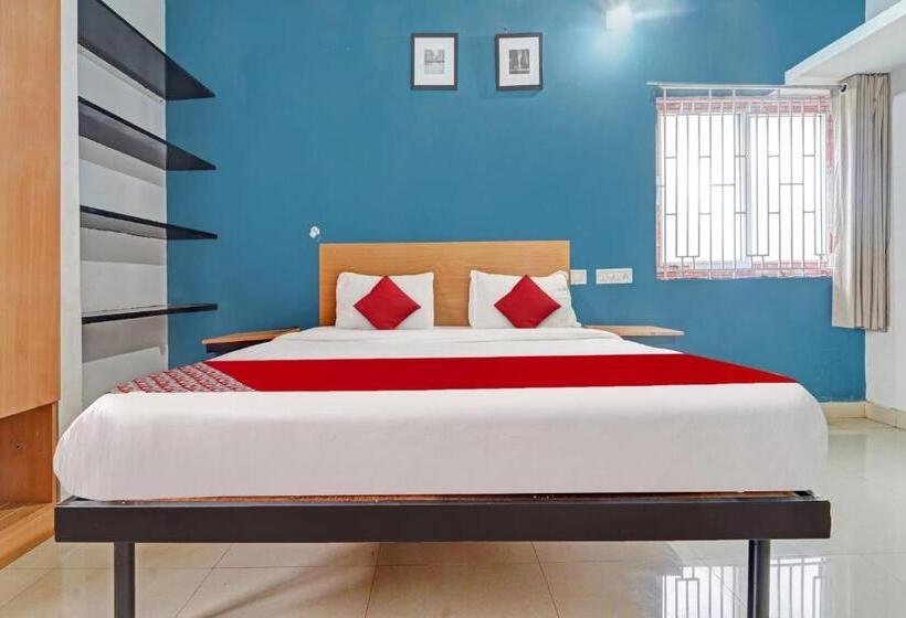 ホテル Oyo Flagship Jr Residency